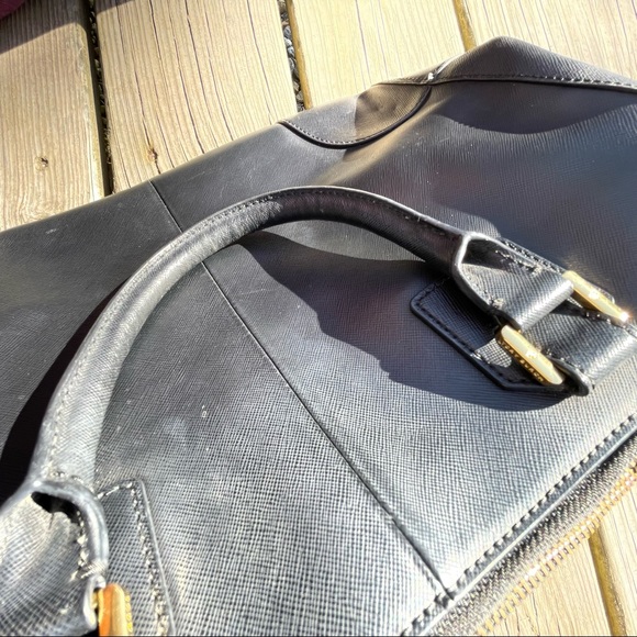 Tory Burch Robinson Double Zip Saffiano Tote - Picture 5 of 10